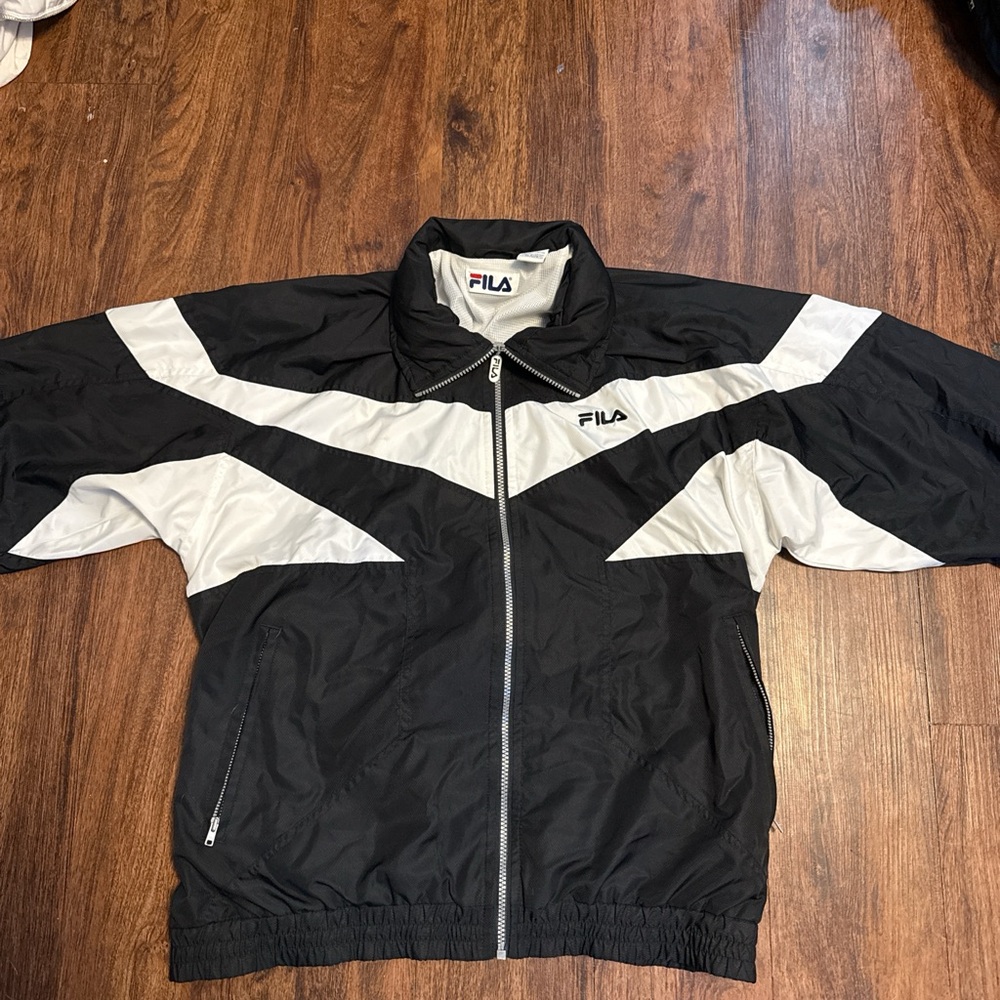 Vintage Y2K Fila Men's Black and White Windbreaker
